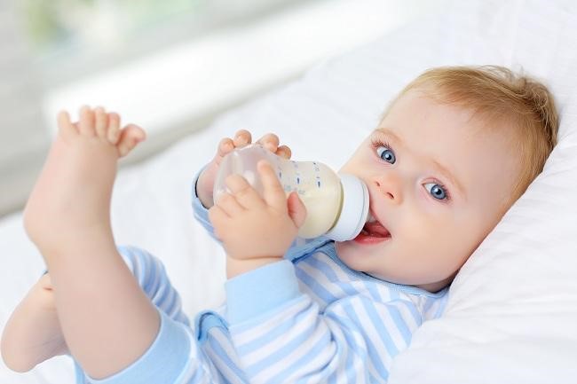 sữa tốt cho bé dưới 1 tuổi