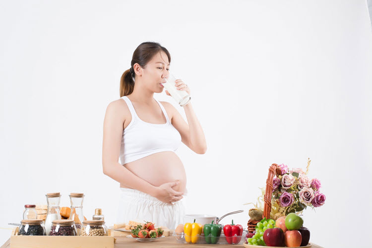 uống sữa gì để thai nhi tăng cân nhanh